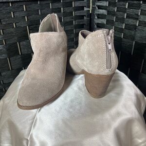 Fergie Women's Ankle Booties - Light Tan Suede